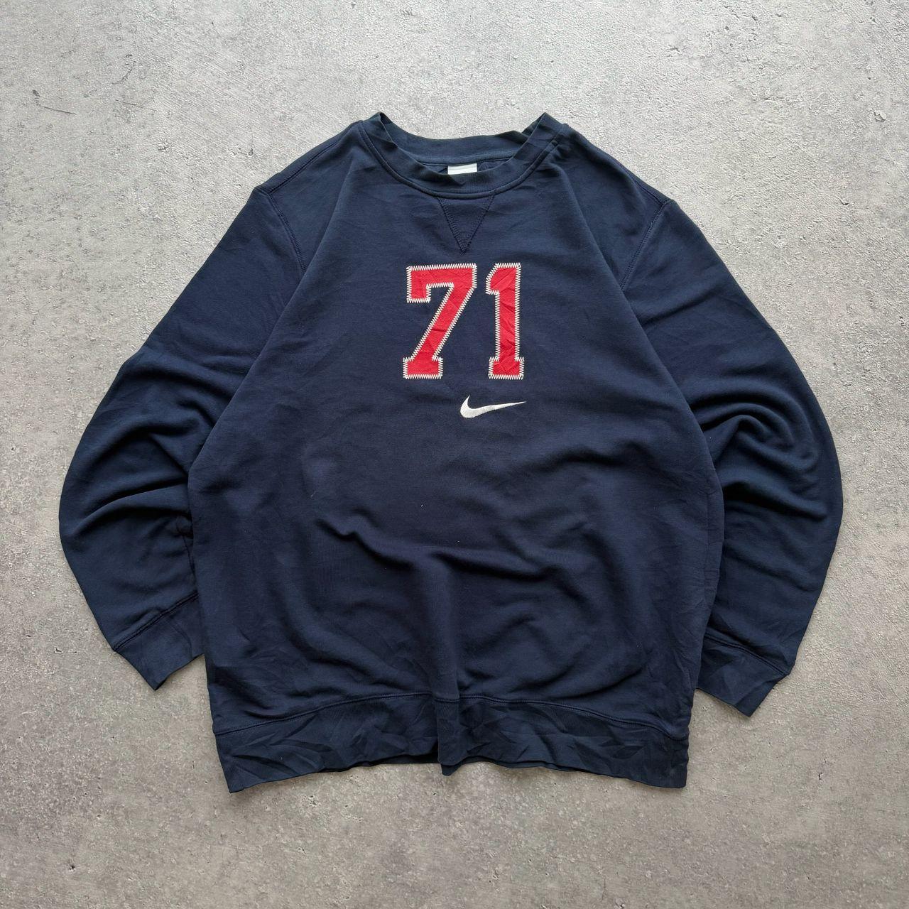Early 2000's Nike Sweater (L)