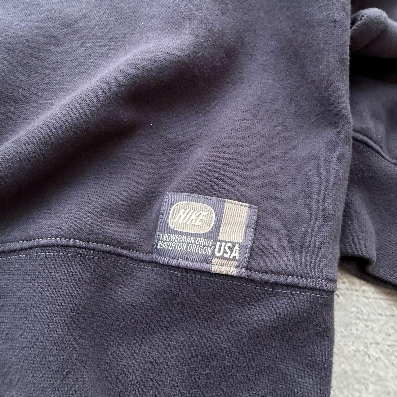 Early 2000's Nike Sweater (M)