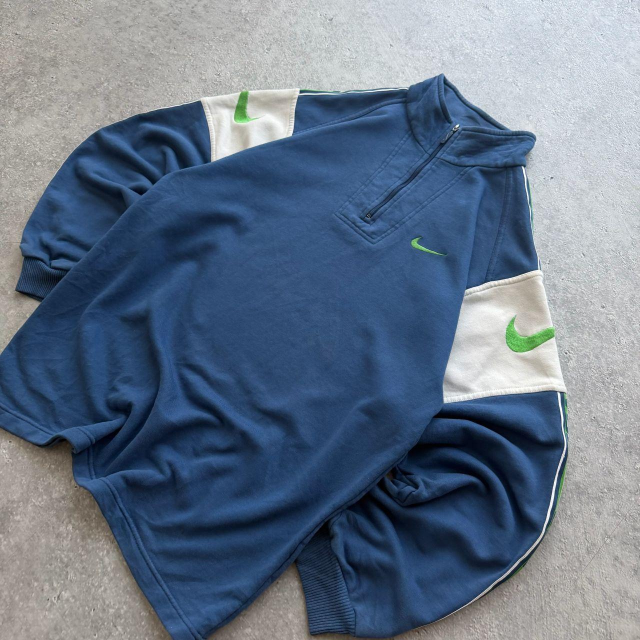 90's Nike 1/4 Zip Sweater (Women's M)