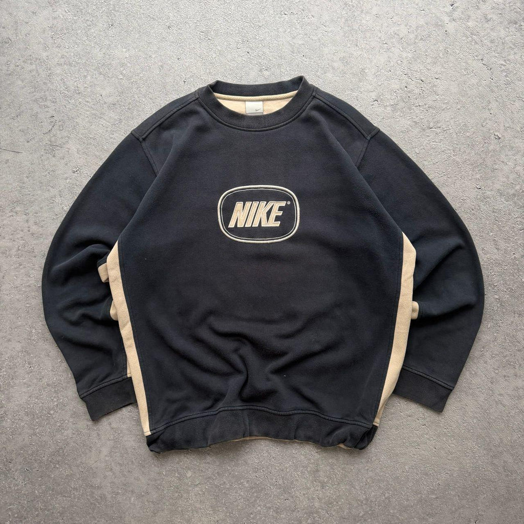 Early 2000's Nike Sweater (M)
