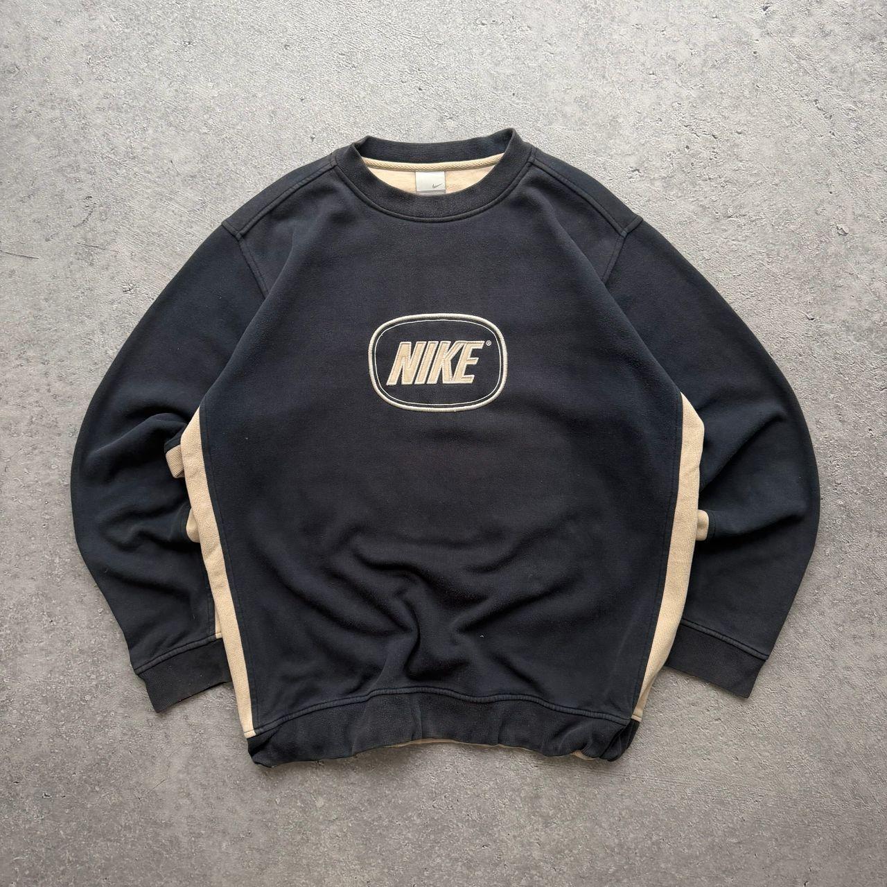 Early 2000's Nike Sweater (M)