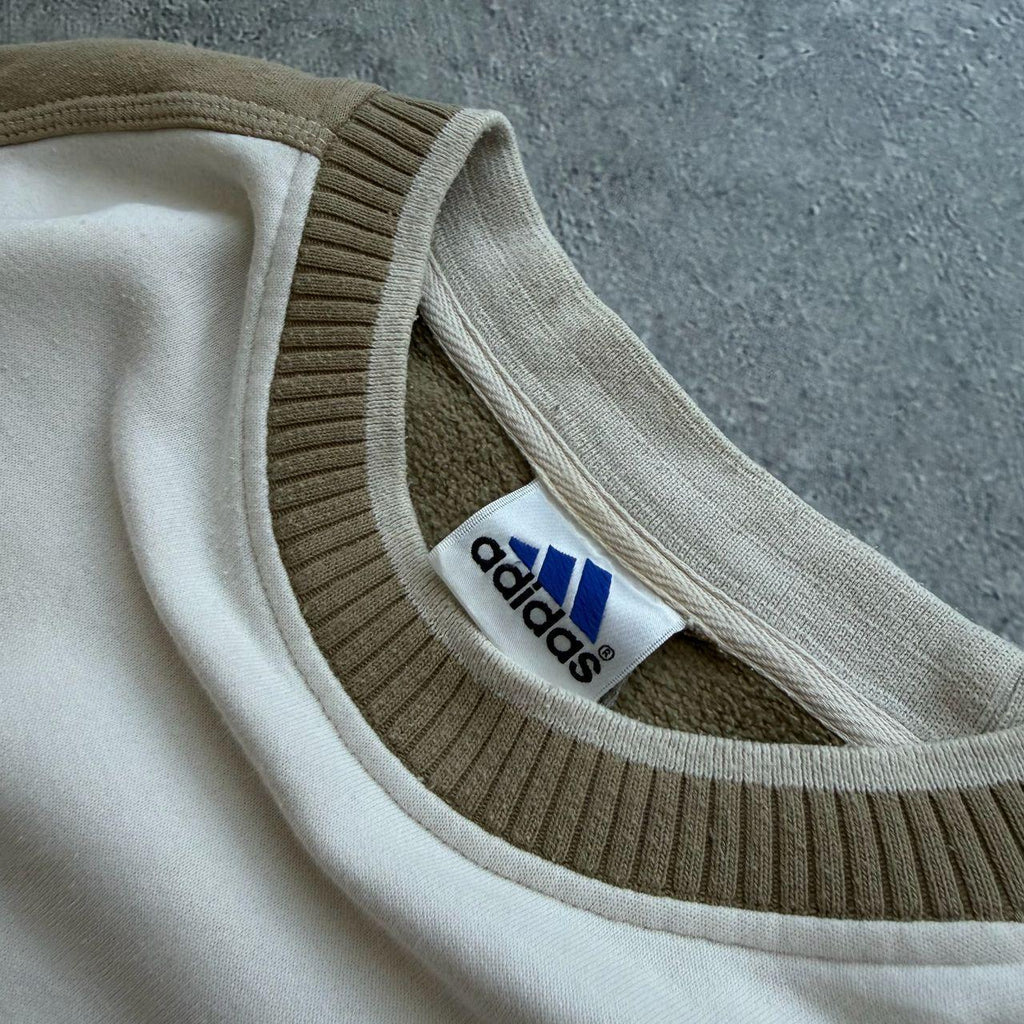 90's Adidas Sweater (XL)