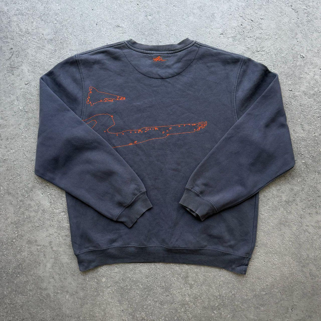 Early 2000's Nike Sweater (M)