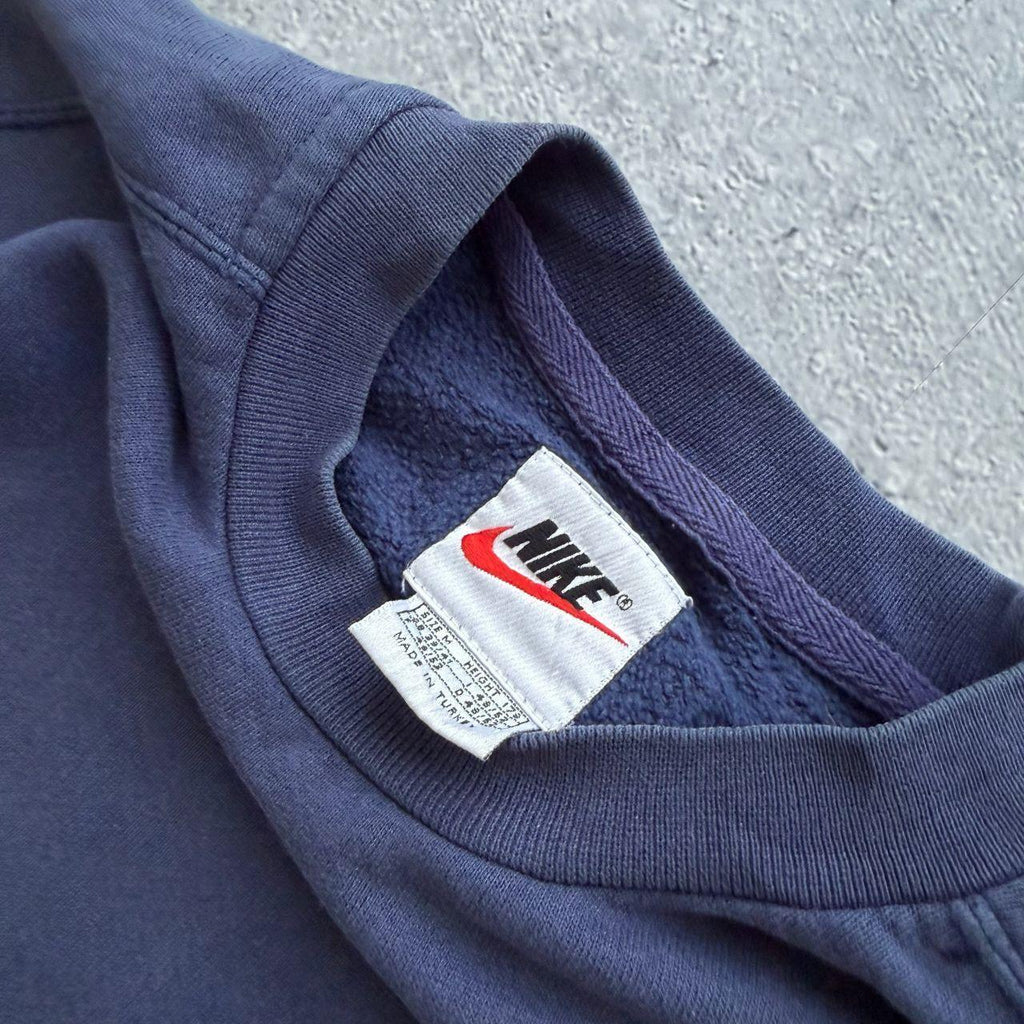 90’s Nike Sweater (M)