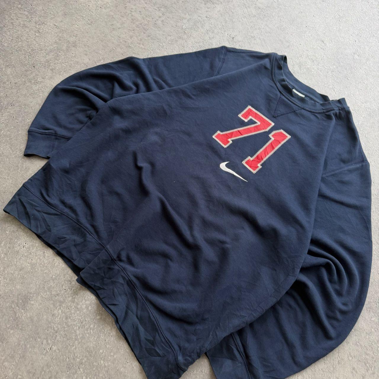 Early 2000's Nike Sweater (L)