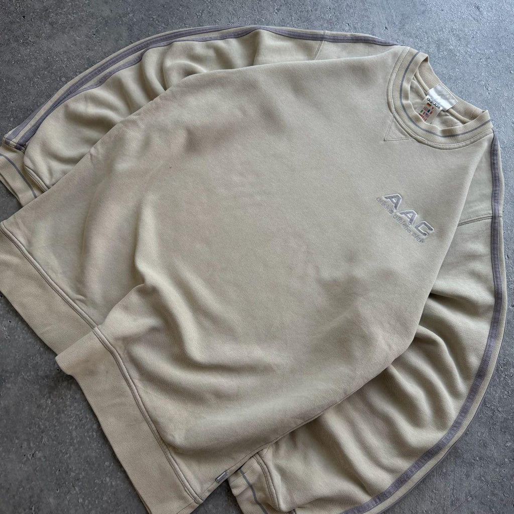 90's Adidas Sweater (L)