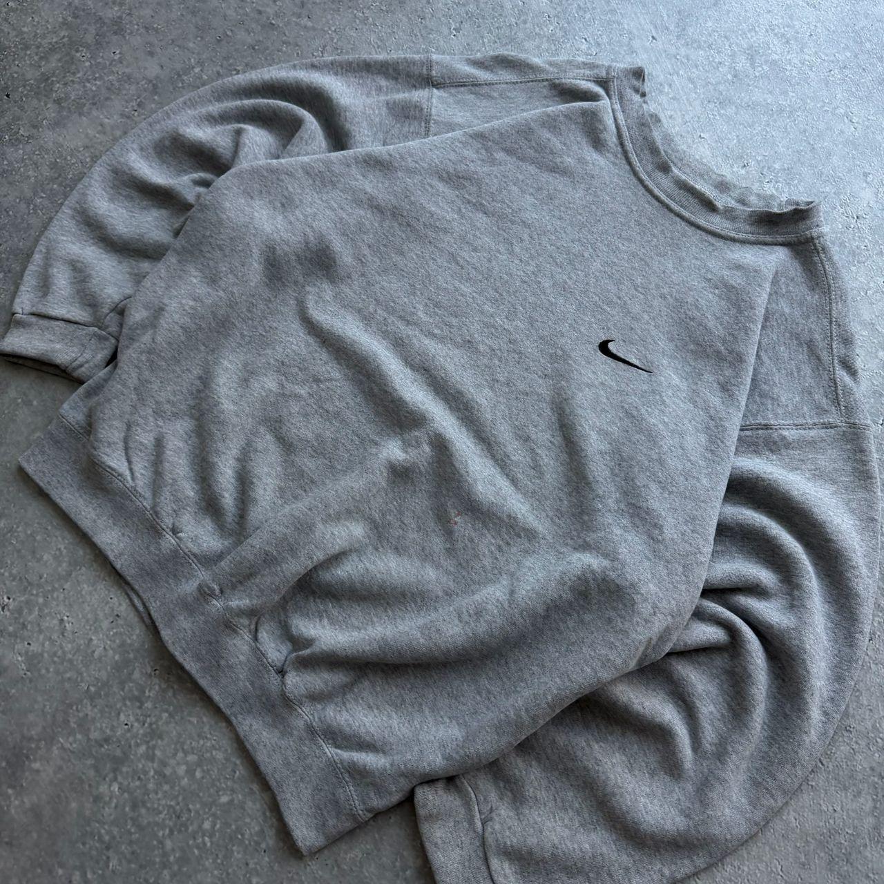 90's Nike Sweater (M)