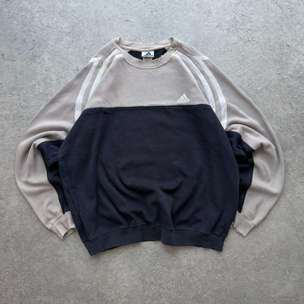 90's Adidas Sweater (L)