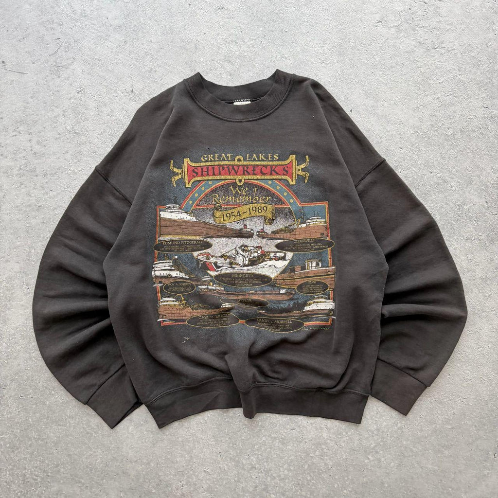 90's Vintage Graphic Sweater (L)