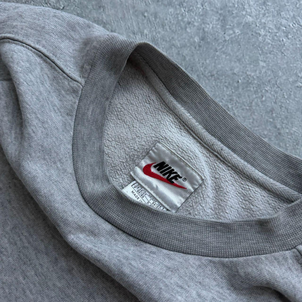 90’s Nike Sweater (XL)