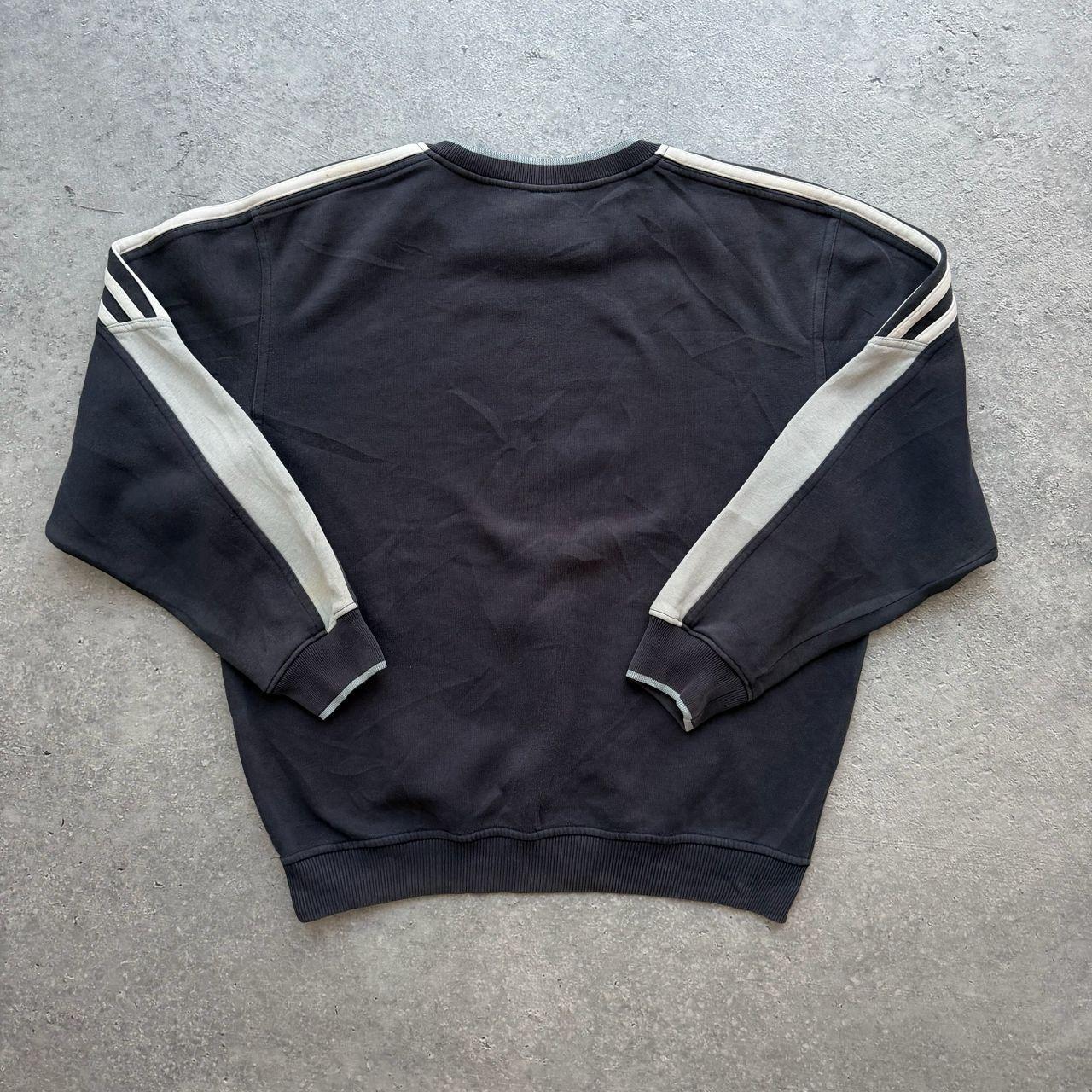 2000's Adidas Sweater (M)