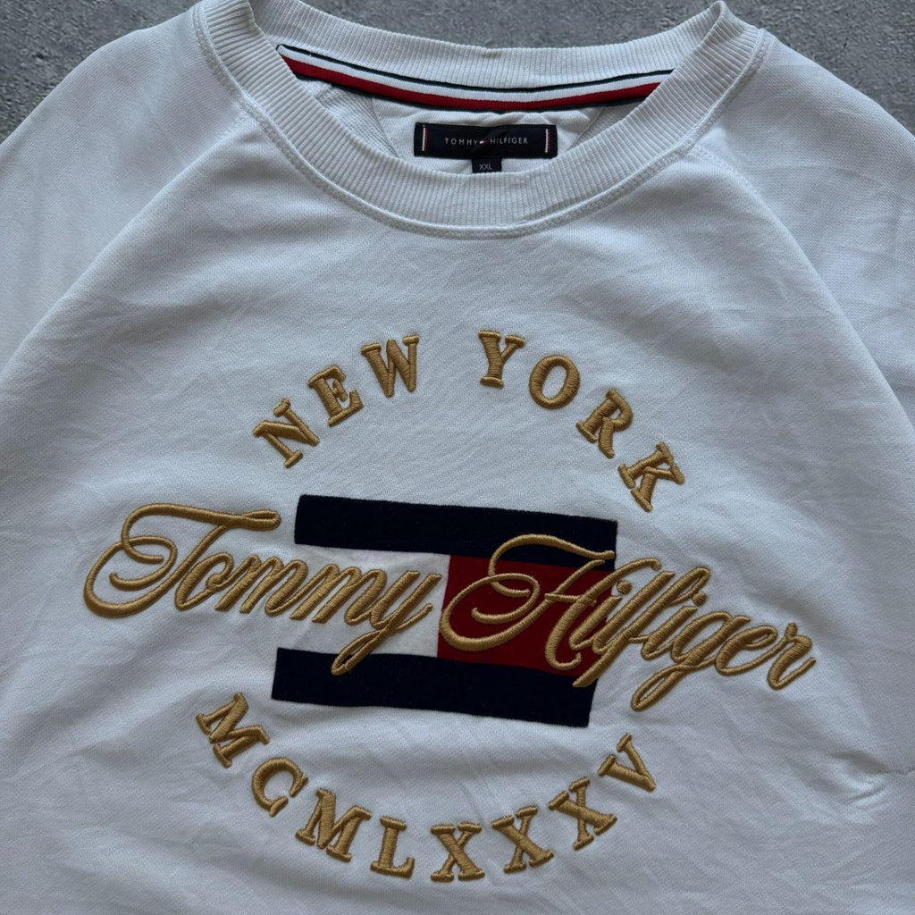 Vintage Tommy Hilfiger Sweater (XXL)