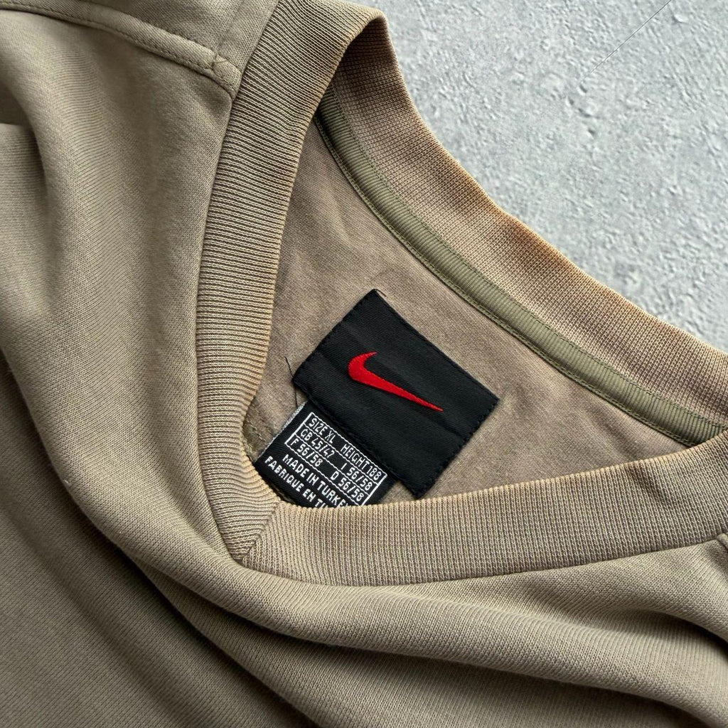 90's Nike Sweater (XL)