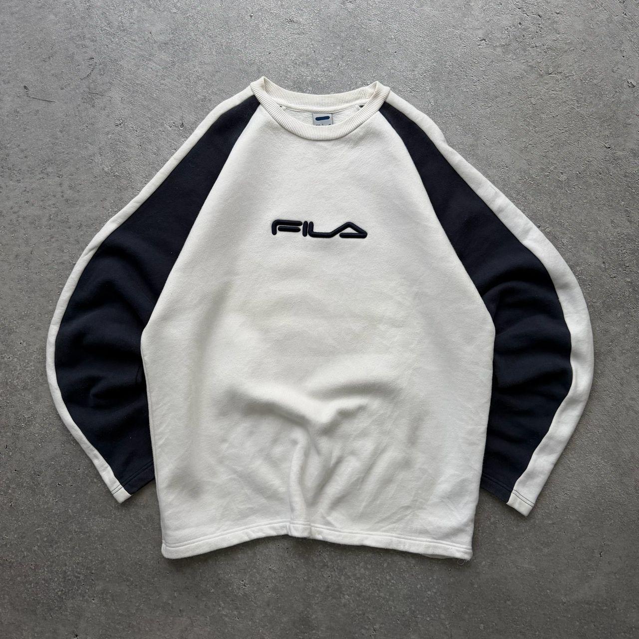 2000's Fila Sweater (XL)