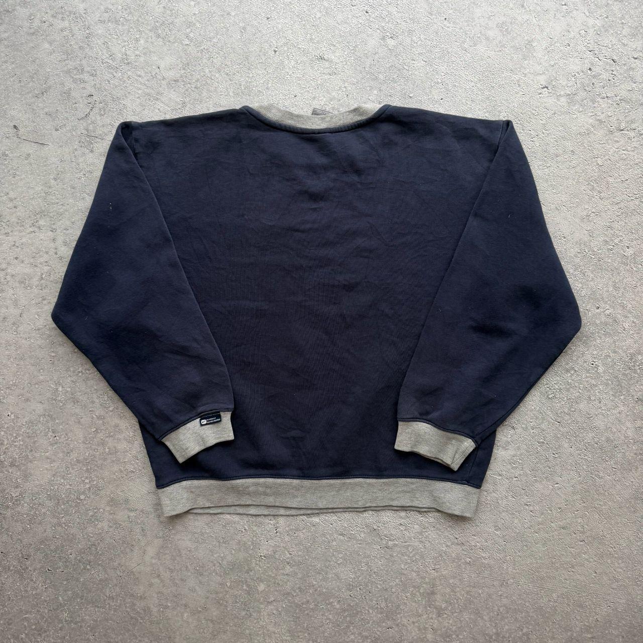 Early 2000's Nike Sweater (Kid's L)