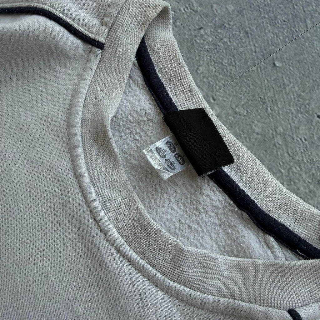 Early 2000's Umbro Sweater (M)