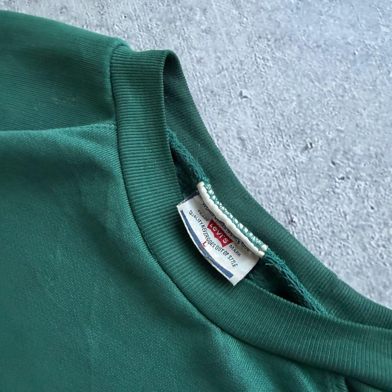 90's Levi's Sweater (L)
