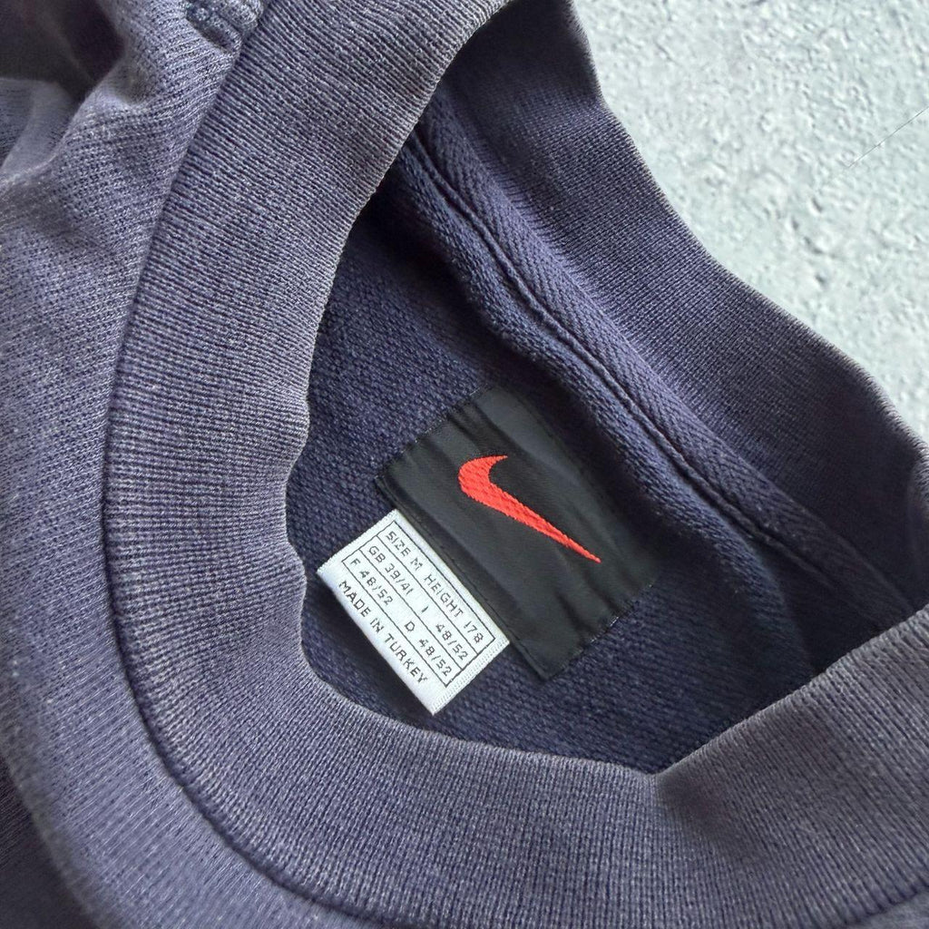 90's Nike Sweater (M)