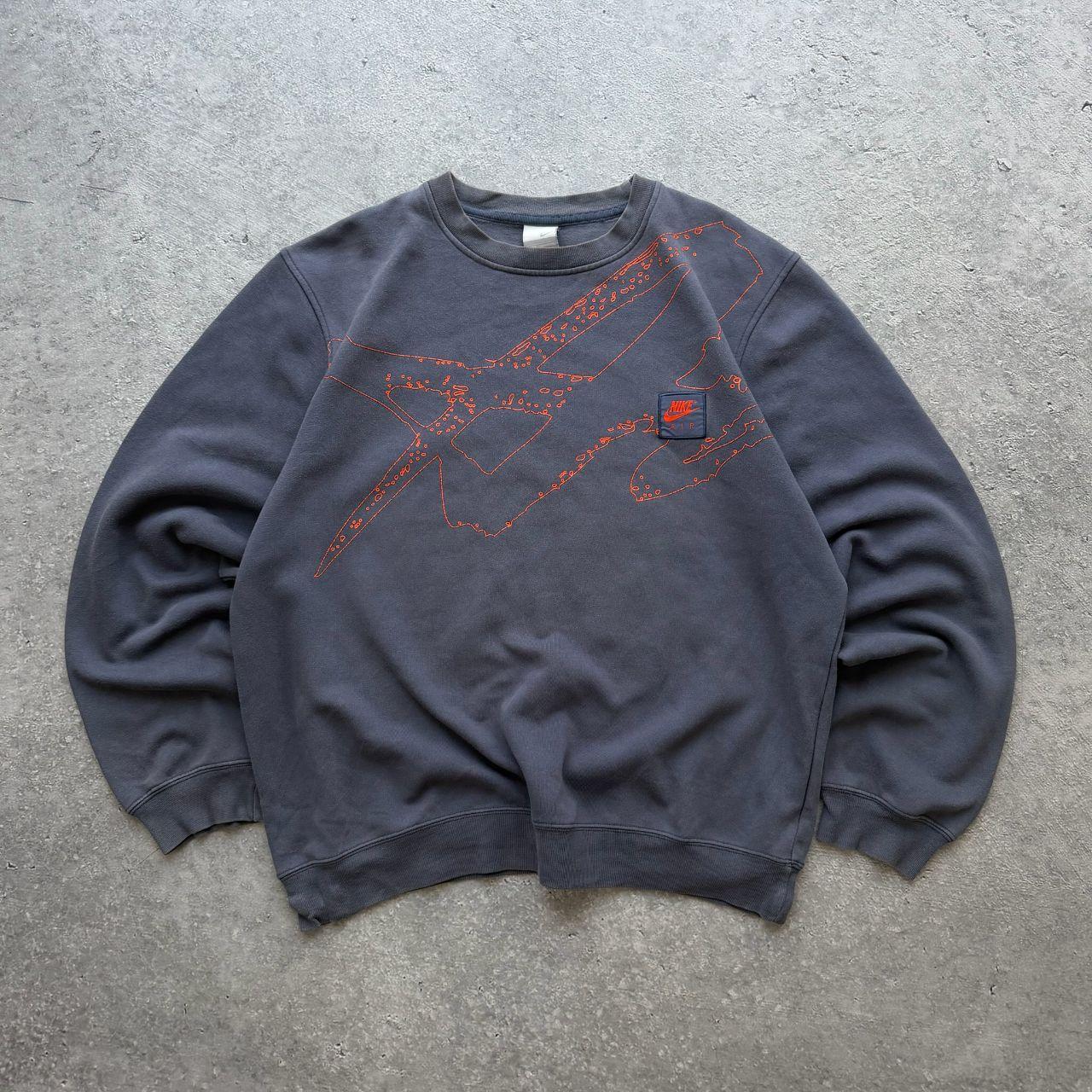 Early 2000's Nike Sweater (M)