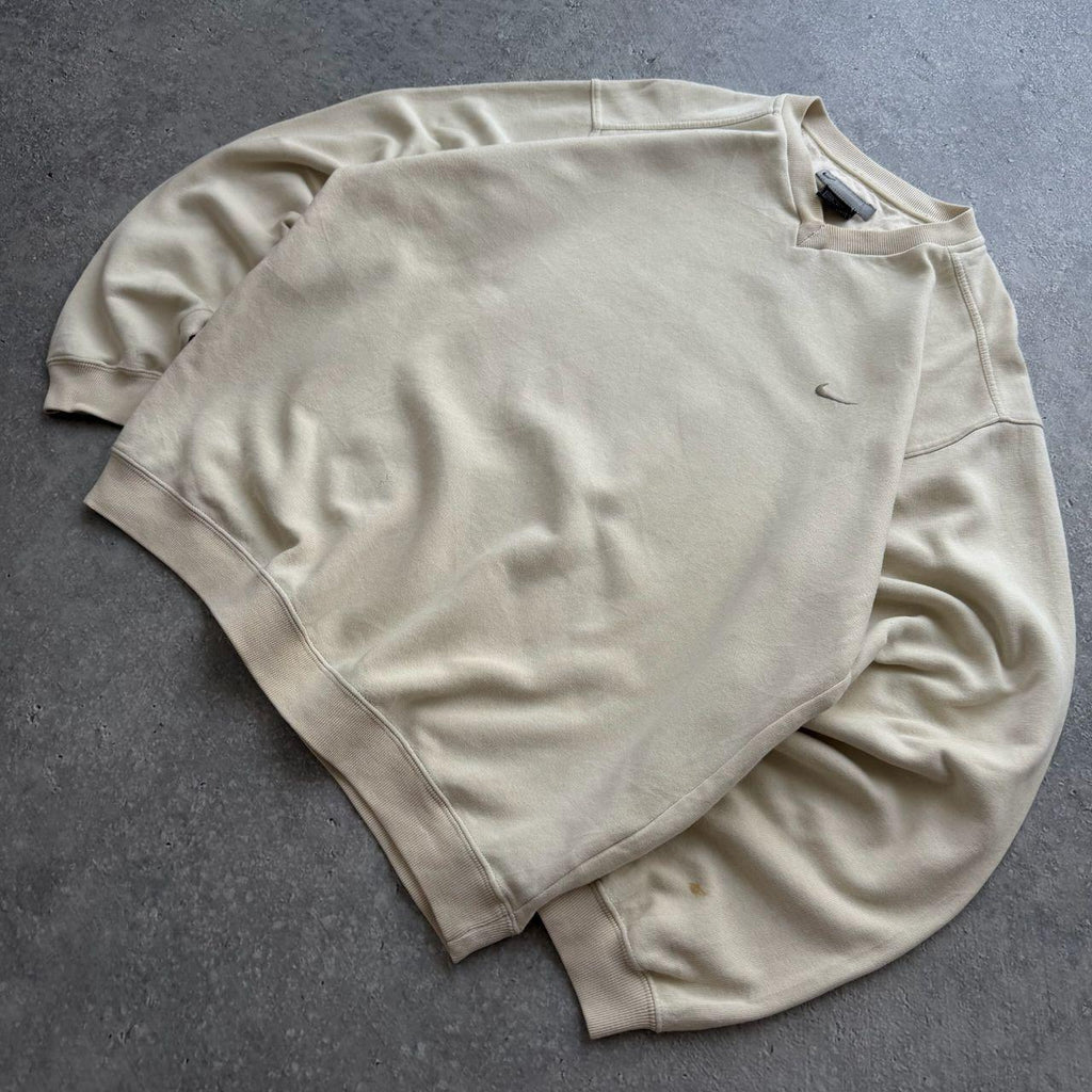 Early 2000's Nike Sweater (M)
