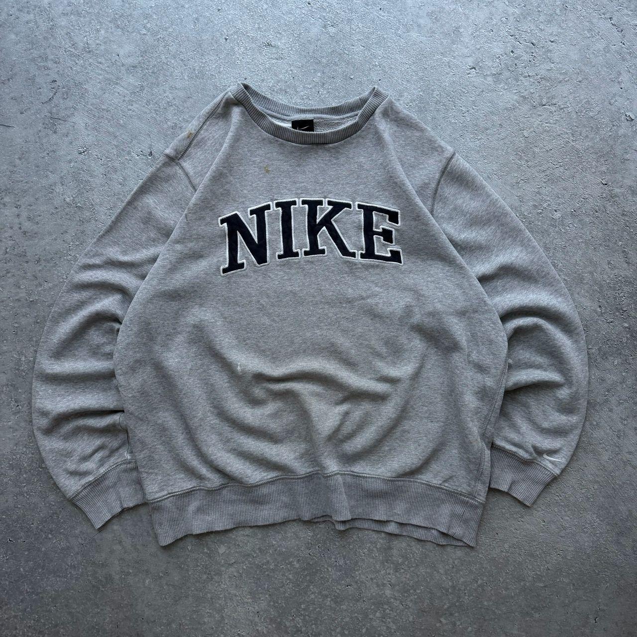 2000's Nike Sweater (L)