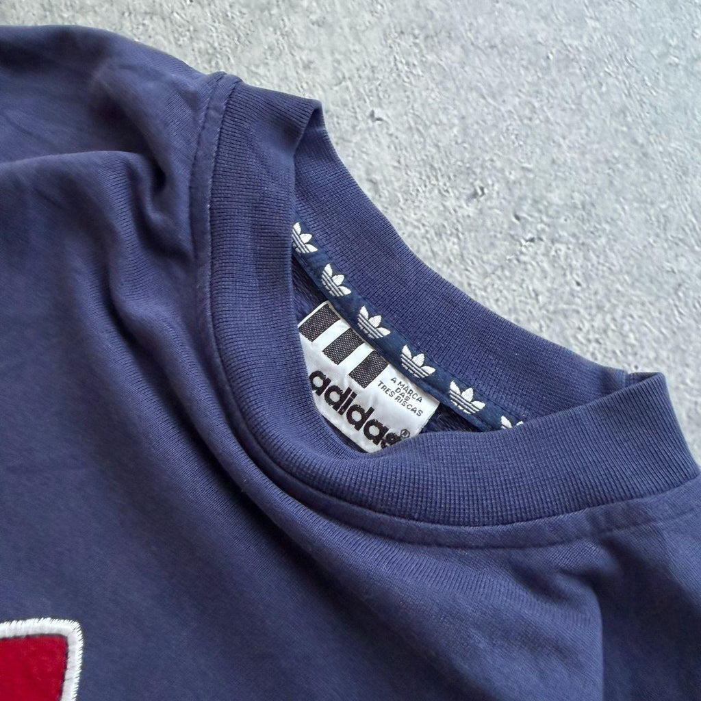 90's Adidas Sweater (Women's L)