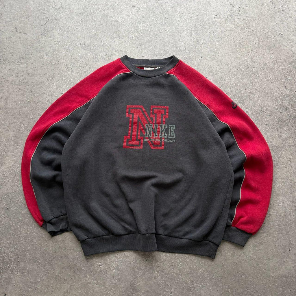 90's Nike Sweater (Women's S)