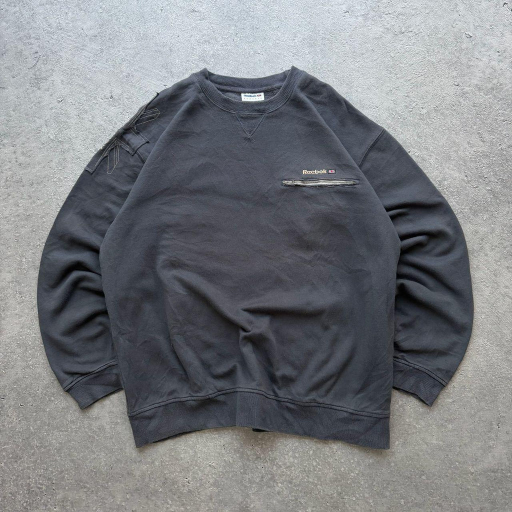 2000'S Reebok Sweater (XL)