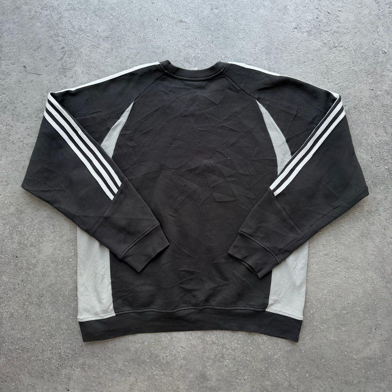 2000's Adidas Sweater (L)