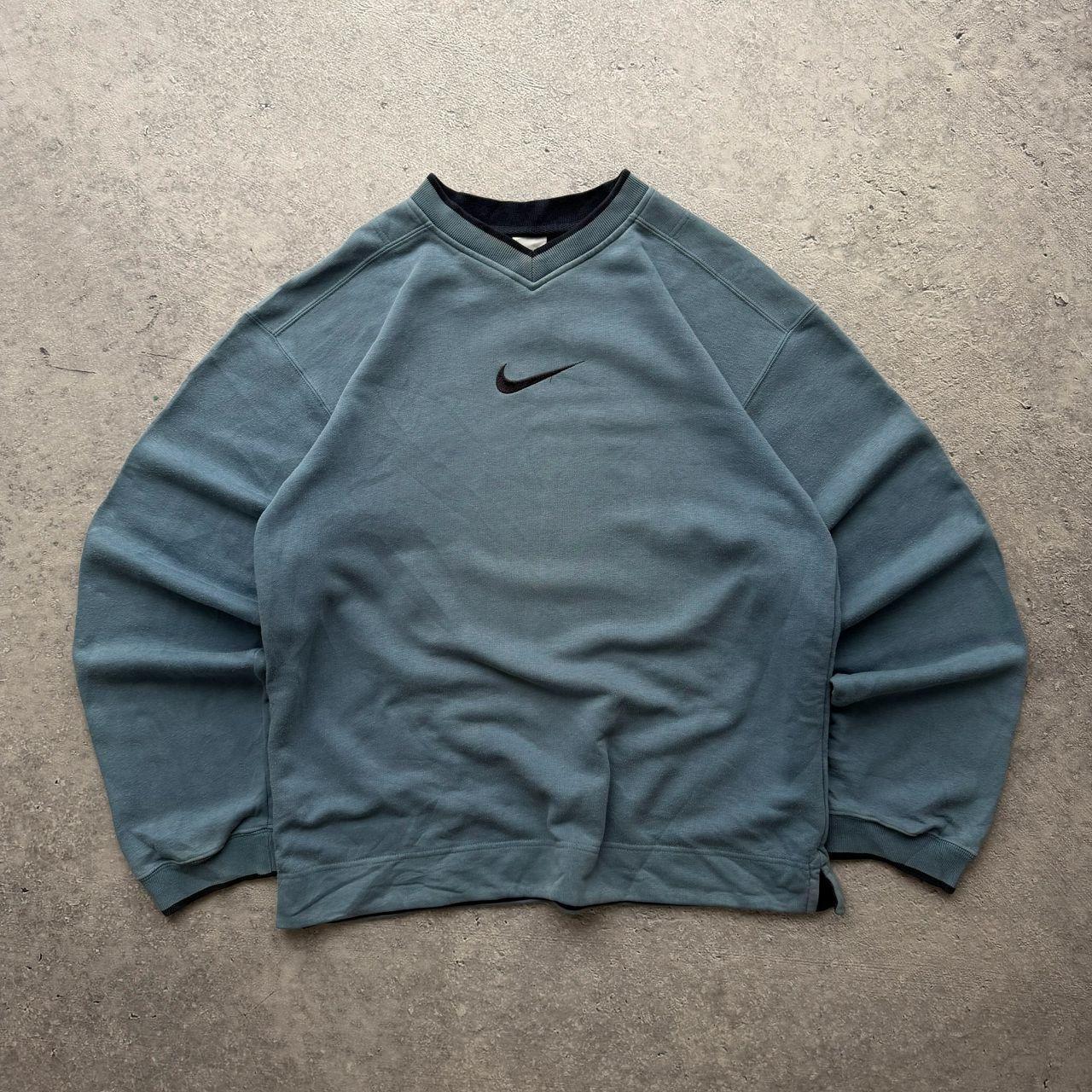 Early 2000's Nike Sweater (L)