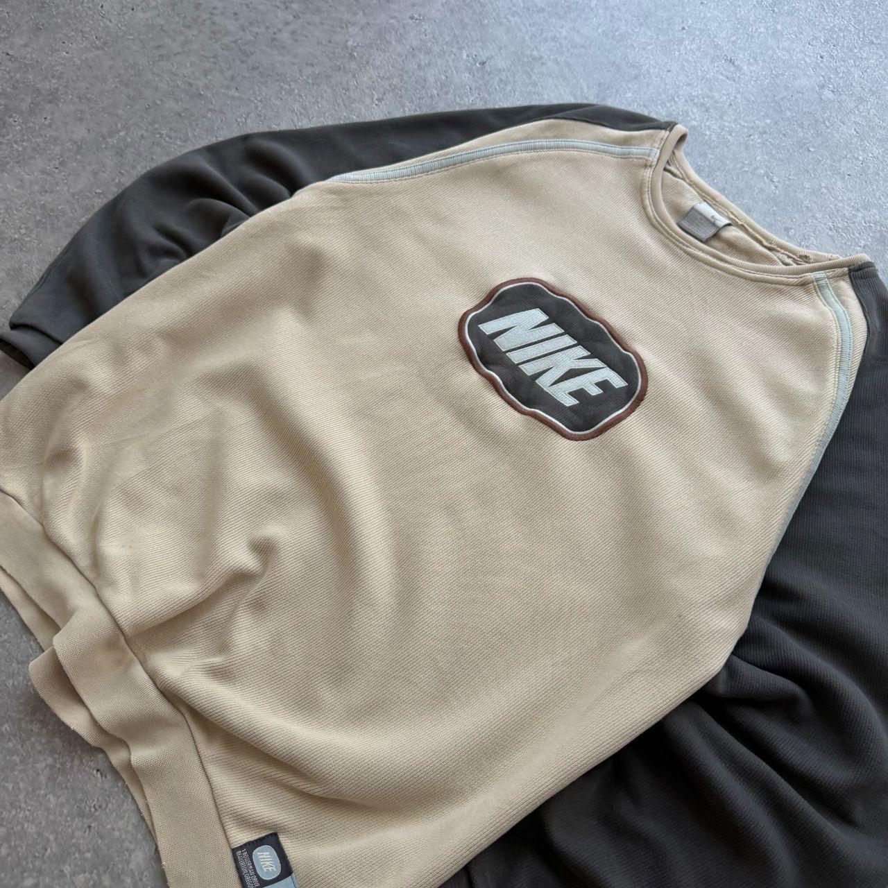 2000's Nike Sweater (M)