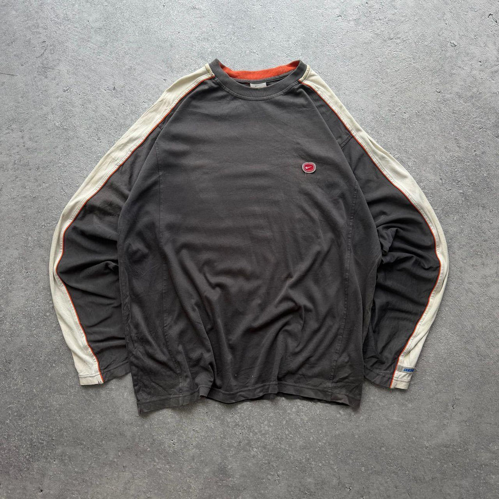 2000's Nike Sweater (XL)