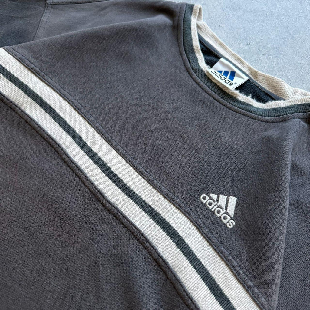 90's Adidas Sweater (L)