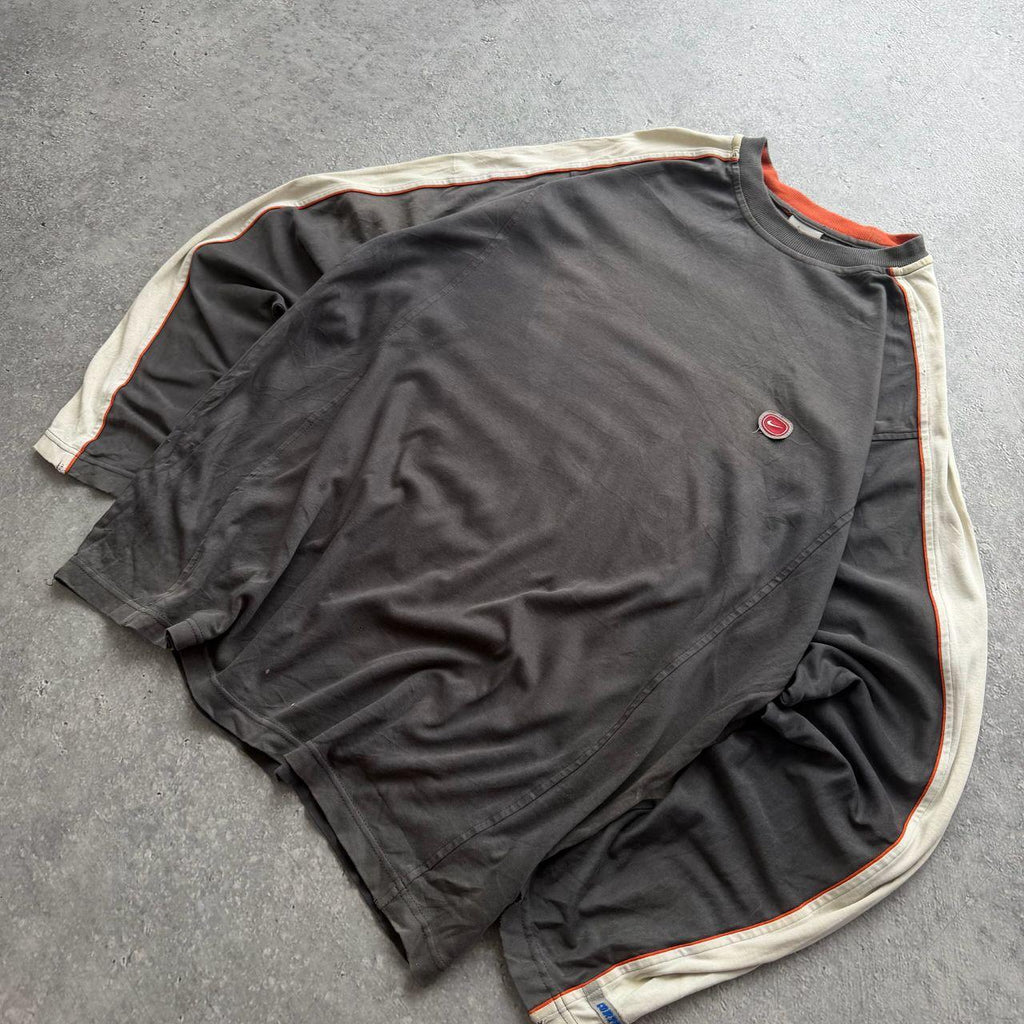 2000's Nike Sweater (XL)
